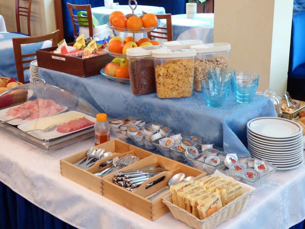 Hotel Houston Rimini Ngoại thất bức ảnh